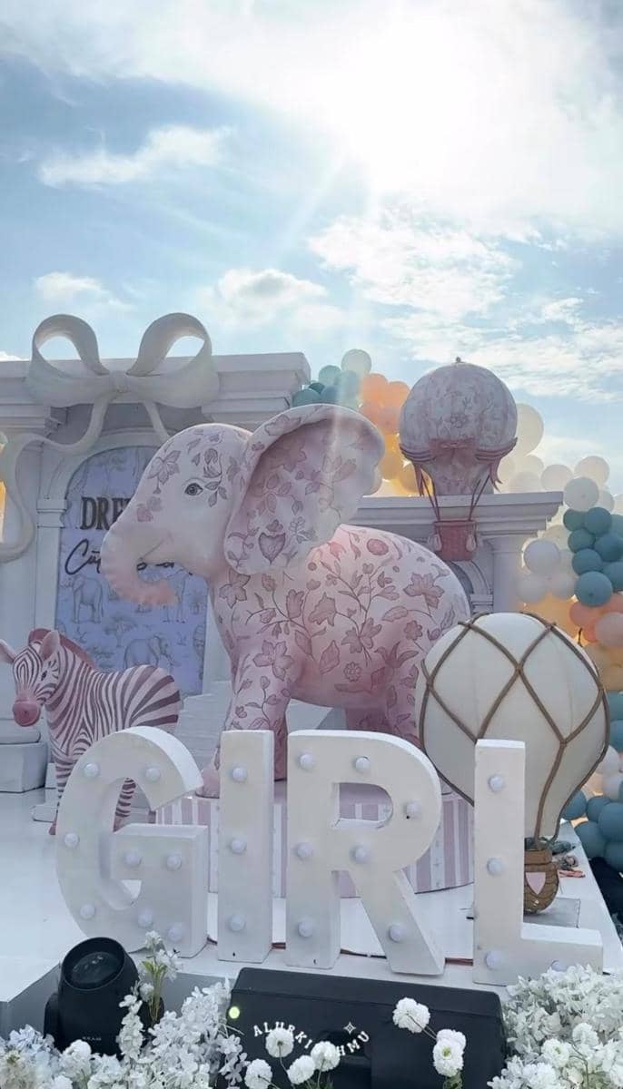dekorasi gender reveal Nanda Arsyinta