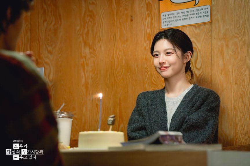 cuplikan adegan We Are All Trying Here episode 9 (dok. JTBC/We Are All Trying Here)