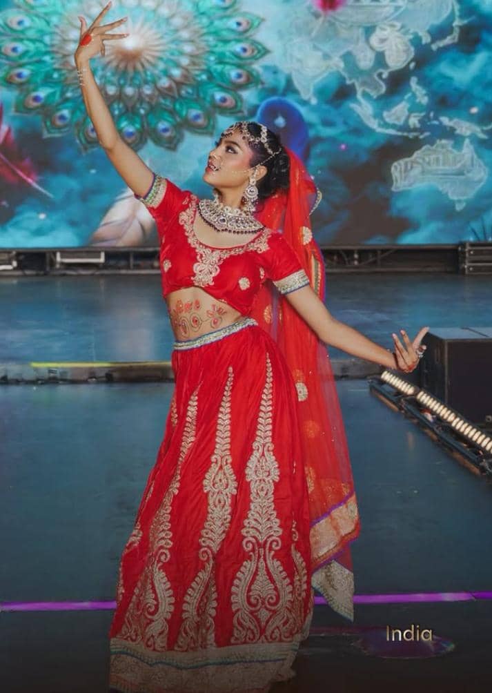 National costume miss aura international 2026