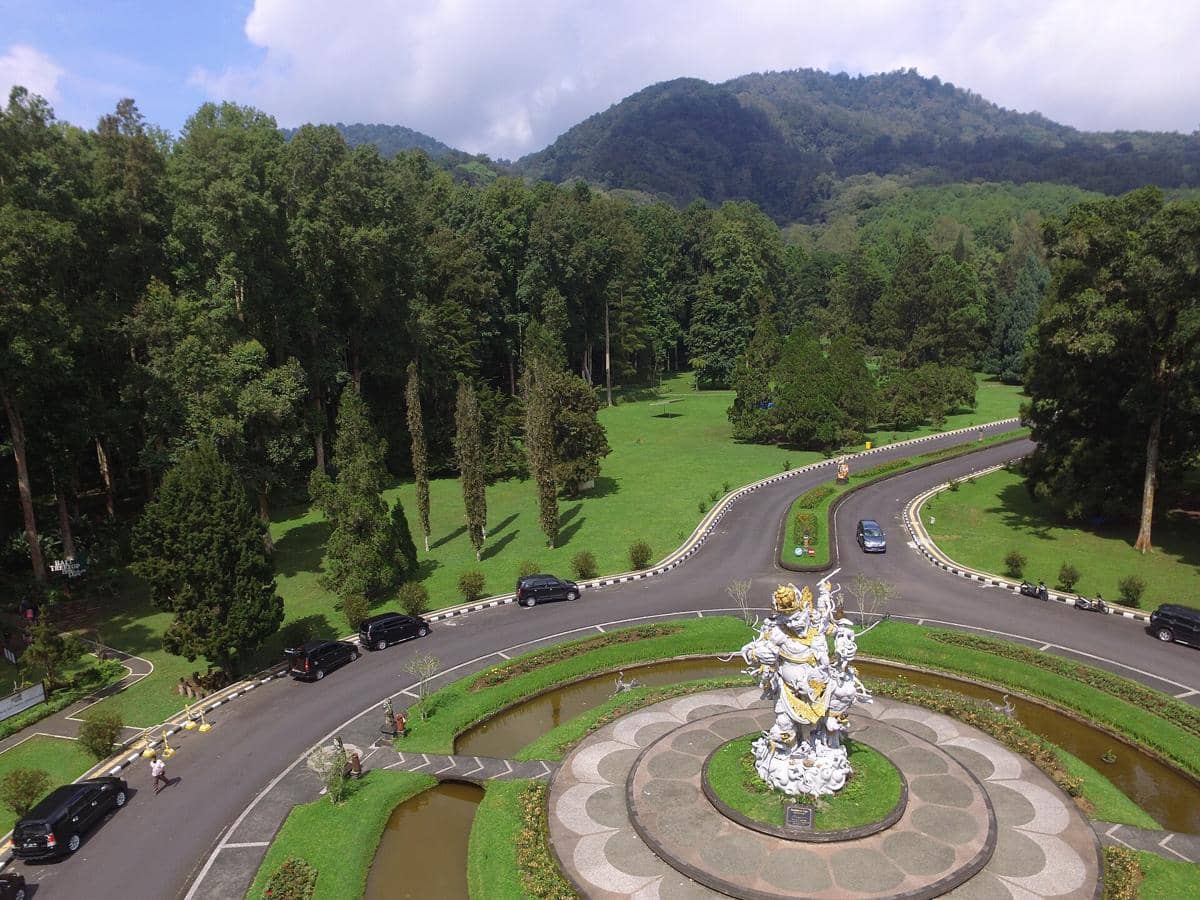 6 Kebun Raya di Indonesia, Cocok untuk Healing