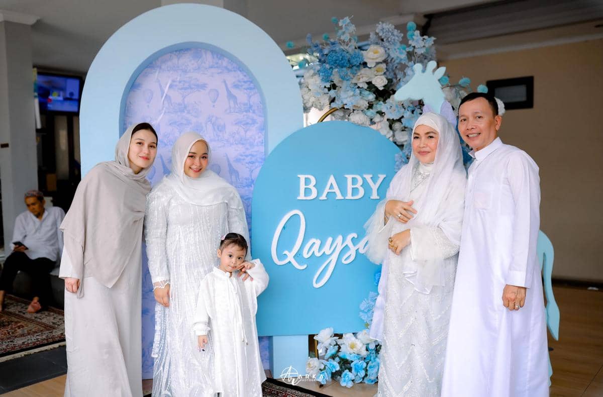 Akikah Keponakan Ayu Ting Ting (instagram.com/syifaasyifaaa)