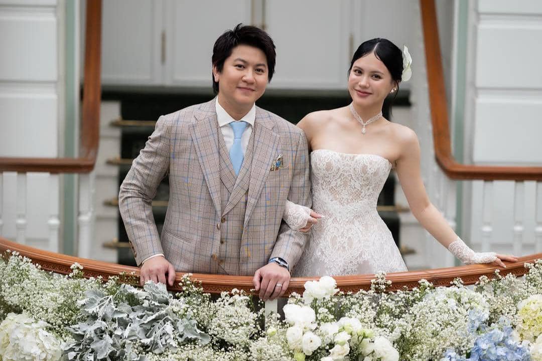 9 Potret Pernikahan Aktris Minnie Phantira dengan Konglomerat Thailand