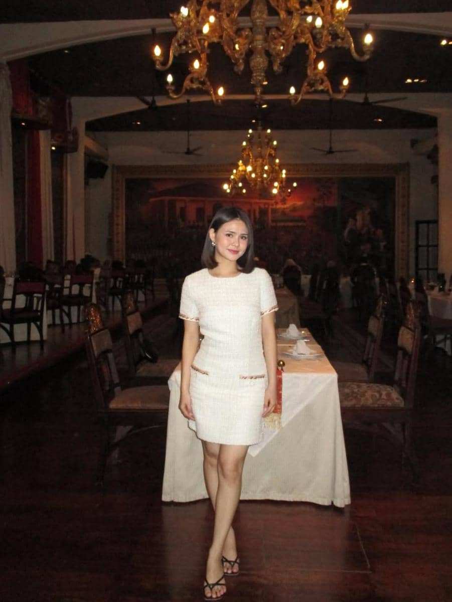 inspirasi outfit nuansa putih ala Maizura