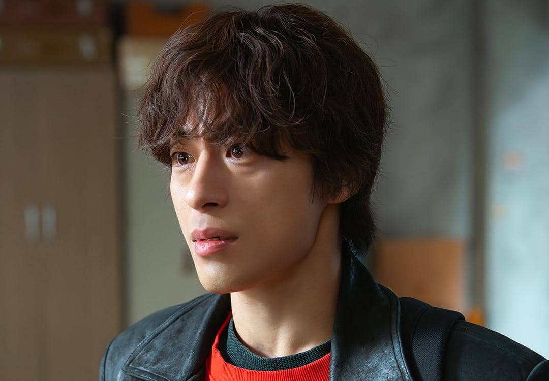 5 Bentuk Ketidakpedulian Dong Man di We Are All Trying Here