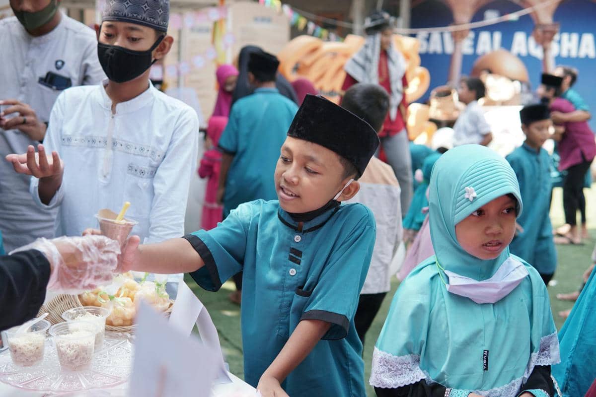 Pusing Lihat Darah Kurban Saat Iduladha? Ini 5 Cara Atasinya