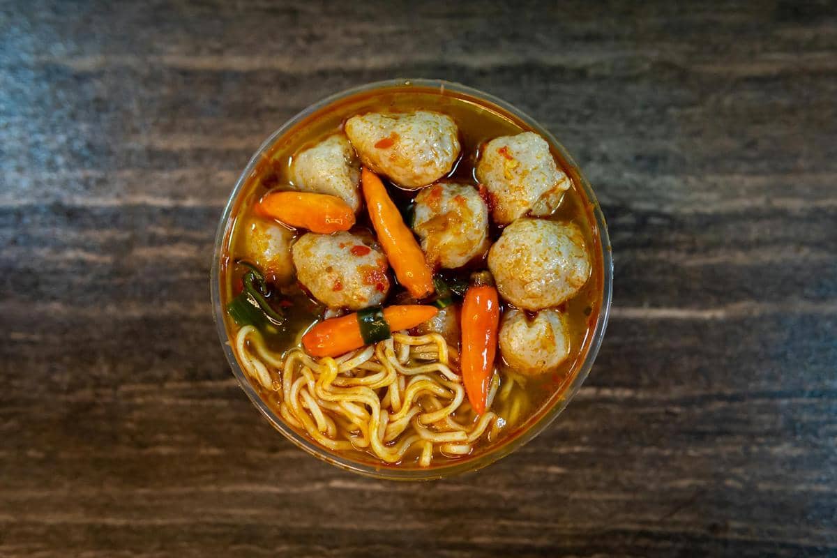 Resep Bakso Kuah Asam Pedas, Segarnya Sukses Usir Pening!