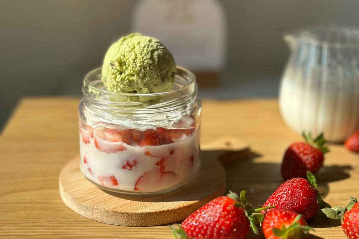 8 Olahan dari Matcha dan Strawberry, Bikin Kepincut!