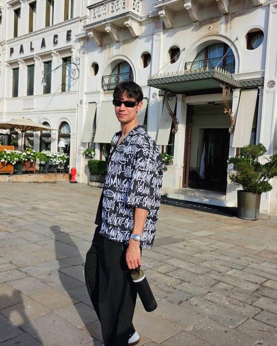 Style ala Man Trisanu