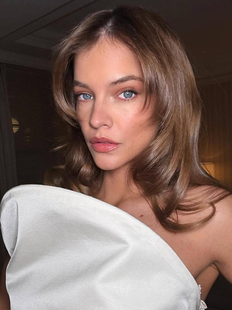 Inspirasi makeup ala Barbara Palvin