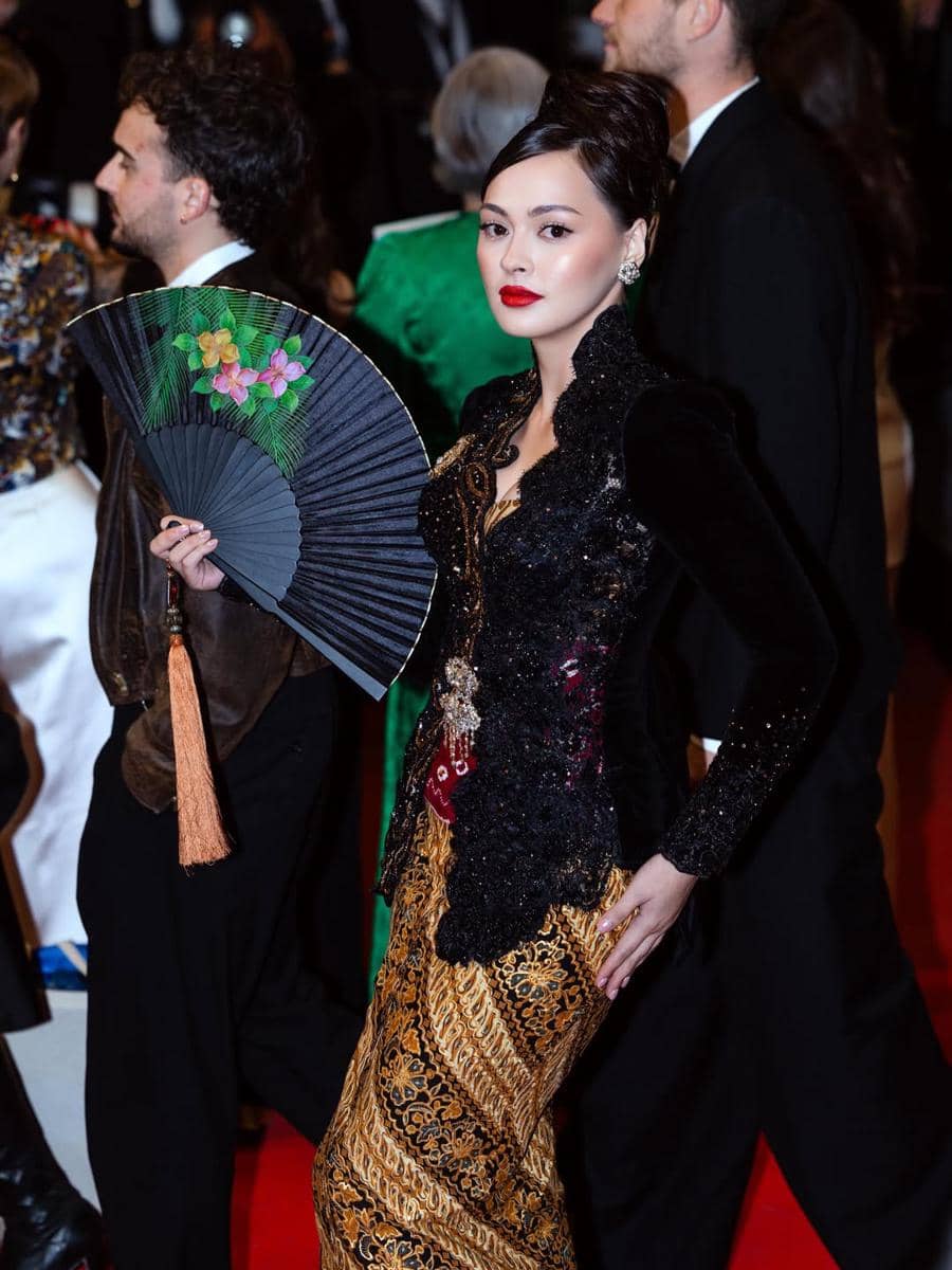 Inspirasi makeup ala Jolene Marie di Cannes 2026 