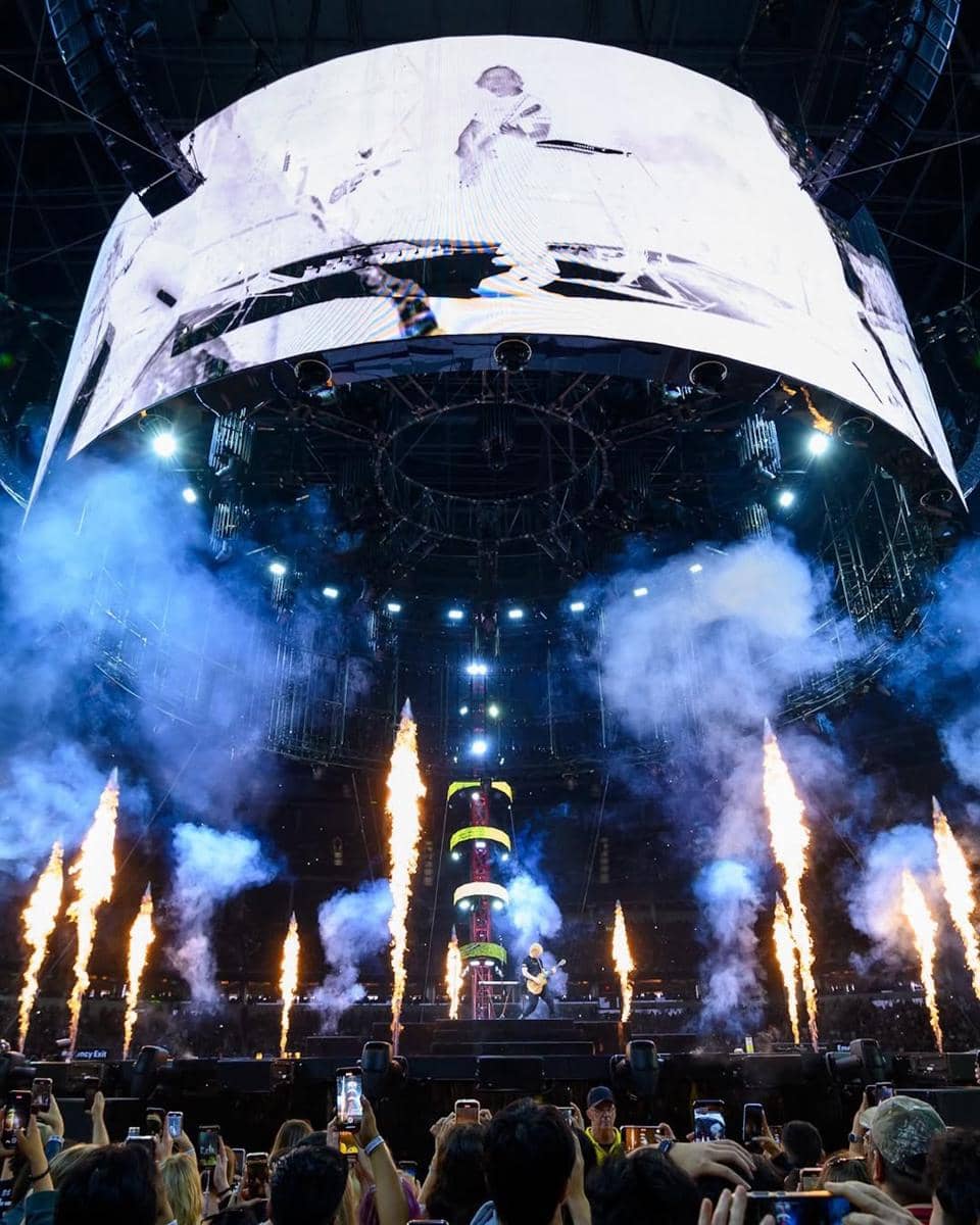 salah satu konser yang diadakan di Los Angeles Stadium atau SoFi Stadium 