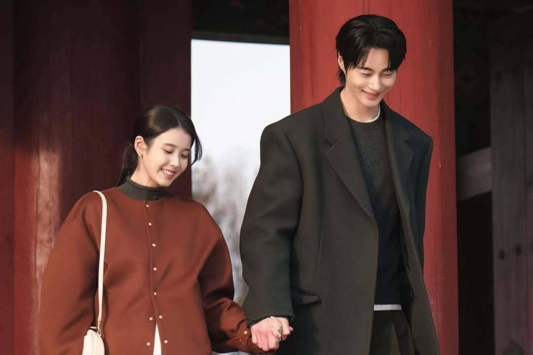 4 Karakter Diuntungkan dari Dihapusnya Monarki di Ending Perfect Crown