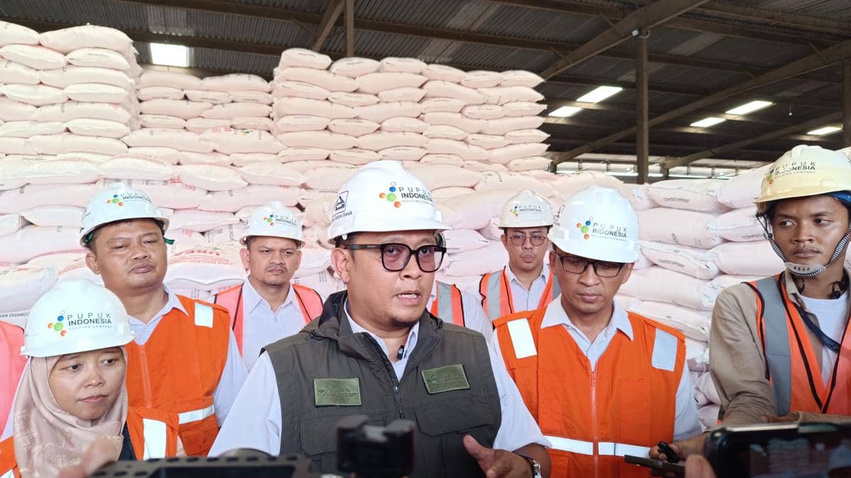 Harga Pupuk Subsidi di Jabar Stabil Meski Nilai Tukar Dolar AS Naik