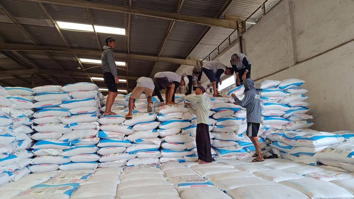 Gudang pupuk bersubsidi milik PT Pupuk Indonesia. IDN Times/Debbie Sutrisno 