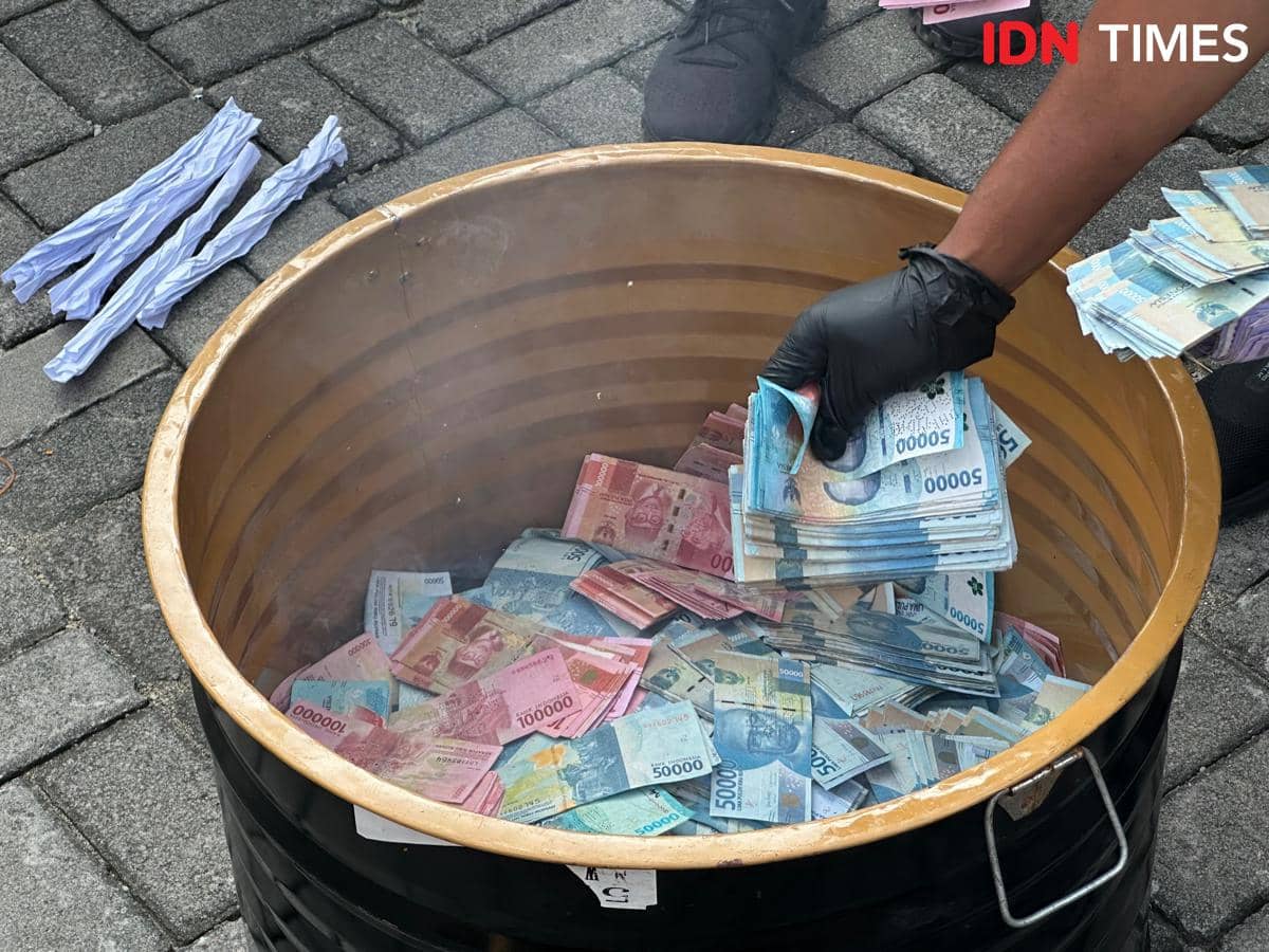 Polresta Solo Musnahkan 12.270 Uang Palsu, Didominasi Pecahan 100 Ribu