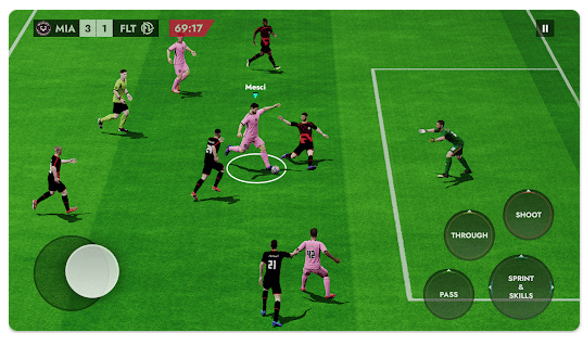 Tangkapan layar permainan Football League 26 menampilkan pemain sedang menendang bola ke arah gawang dengan antarmuka kontrol di layar.
