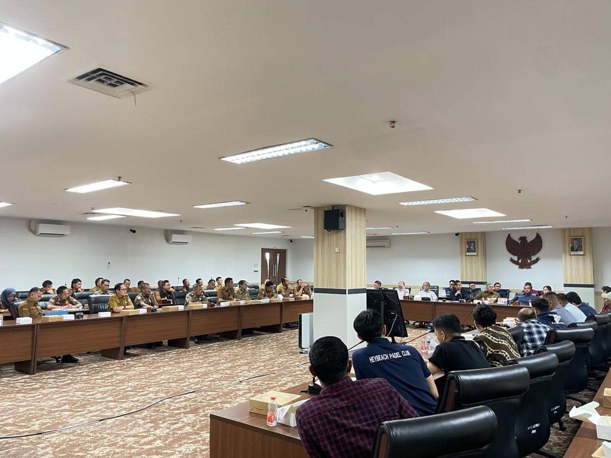 DPRD Tangsel Soroti Usaha Padel Tak Berizin