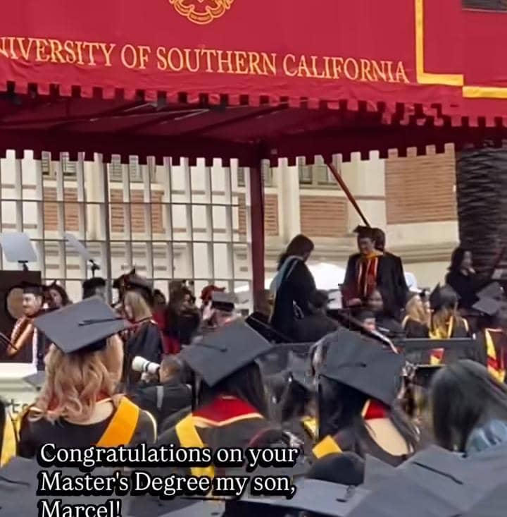 Diah Permatasari hadiri wisuda S2 anak di USC