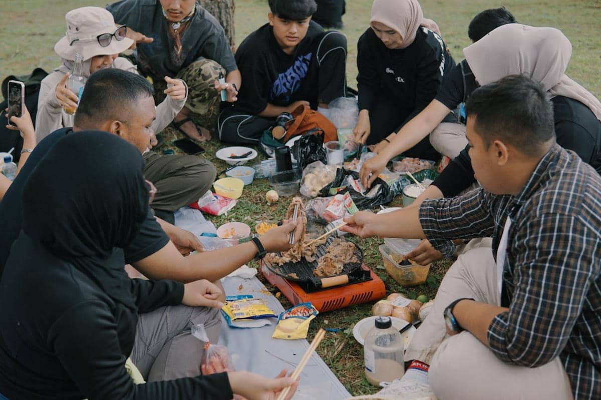 Gak Bisa Ikut Patungan Kurban? Ini 5 Cara Menolaknya dengan Halus