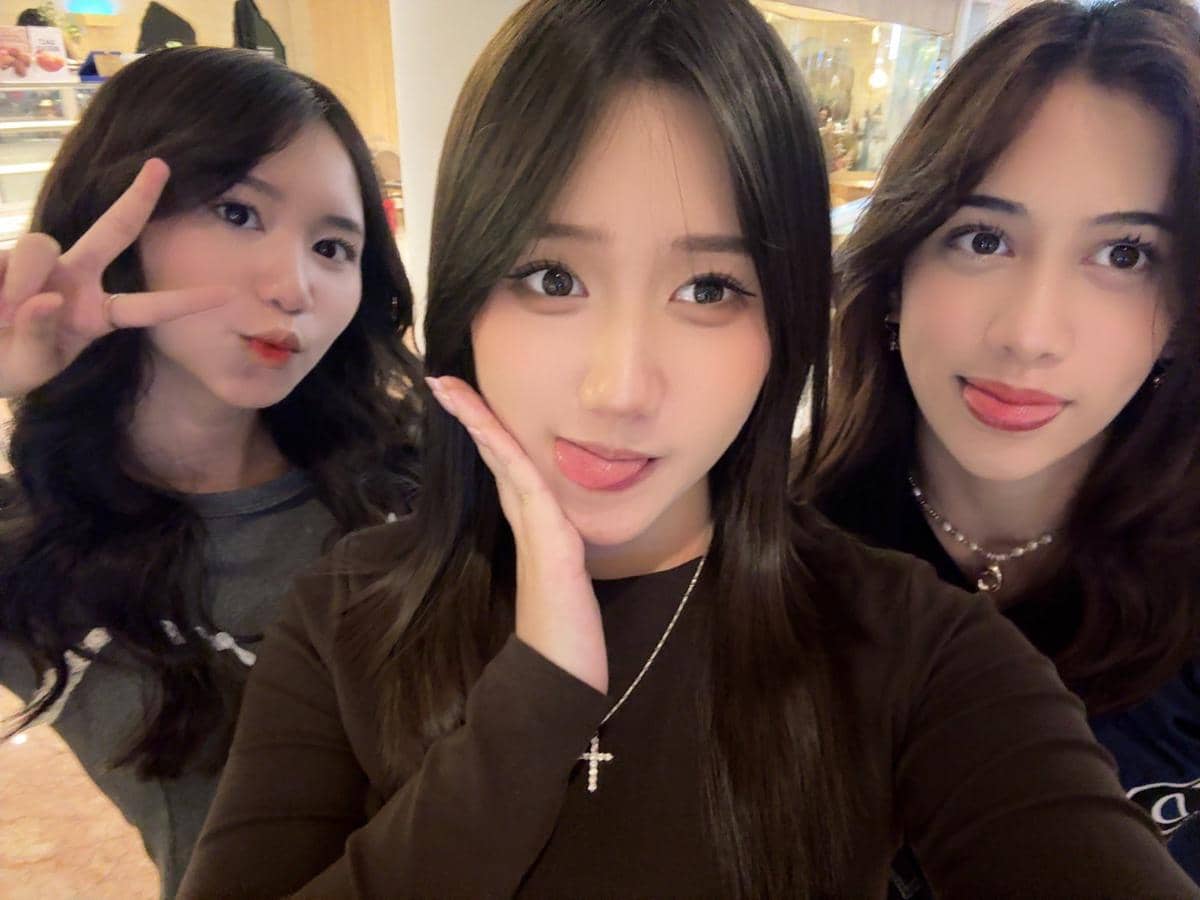 Alya, Cathy, dan Chelsea JKT48