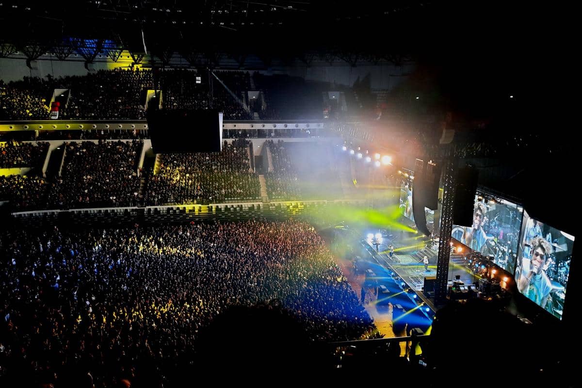 Konser ONE OK ROCK di Jakarta