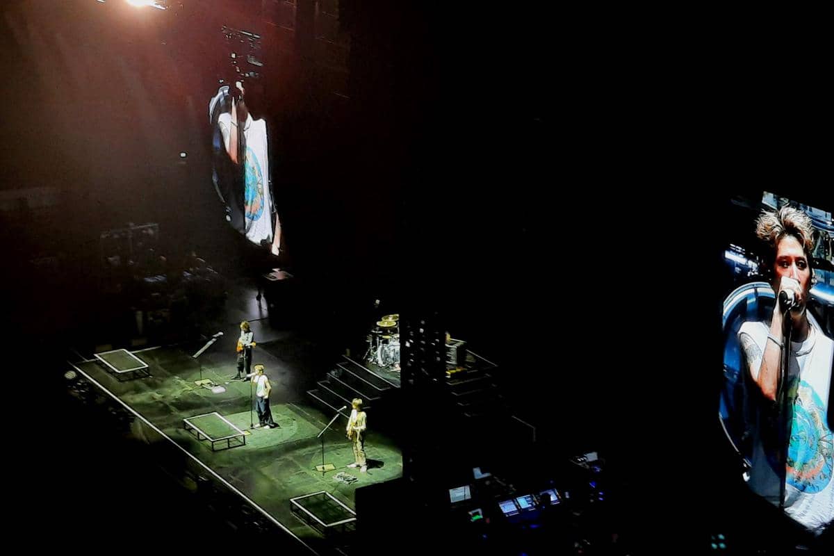 Konser ONE OK ROCK di Jakarta