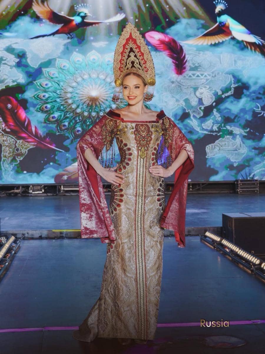 Potret Kostum Nasional di Miss Aura International 2026