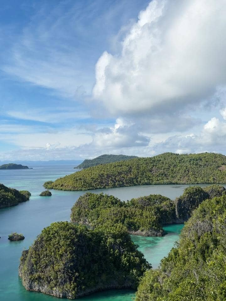 Afgan saat ke Raja Ampat
