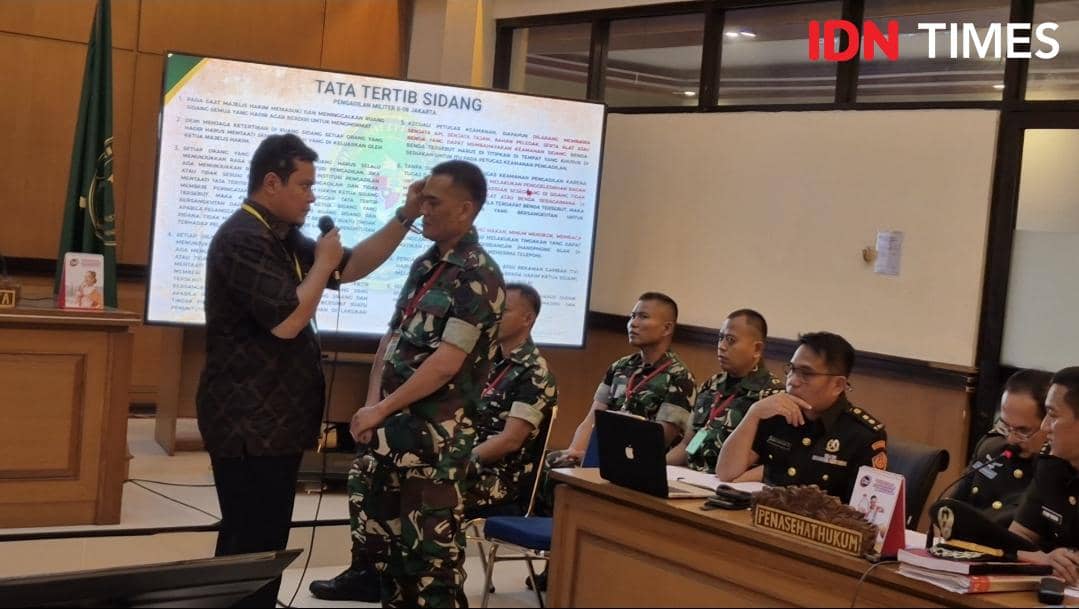 Momen Dokter Spesialis RSCM Ikut Cek Terdakwa yang Kena Air Keras
