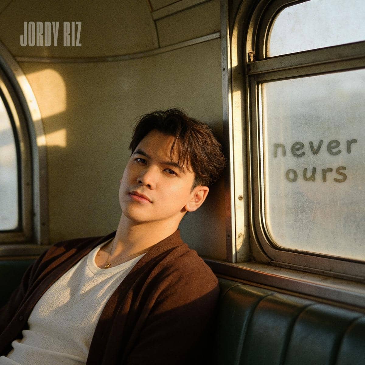 OFFICIAL ART COVER NEVER OURS - JORDY RIZ.jpg