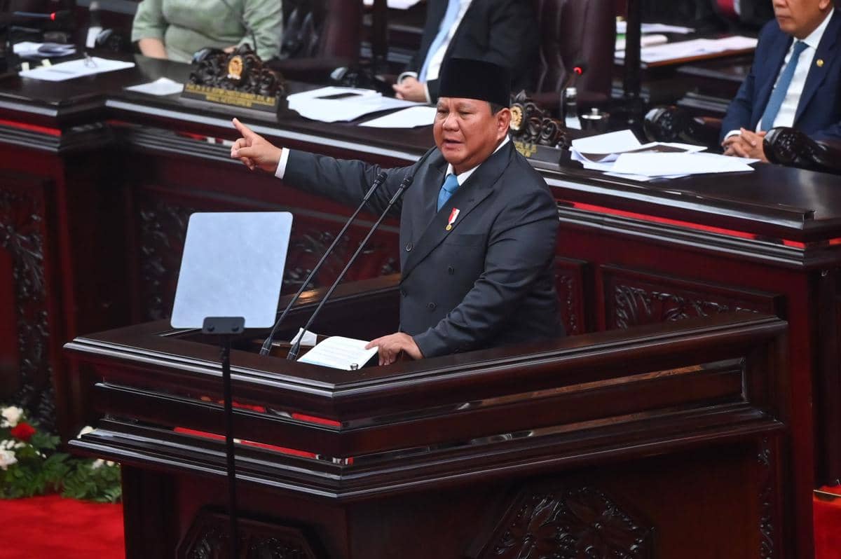 Prabowo: Tiap Malam Puluhan Ribu Kapal Bendera Asing Ambil Kekayaan RI