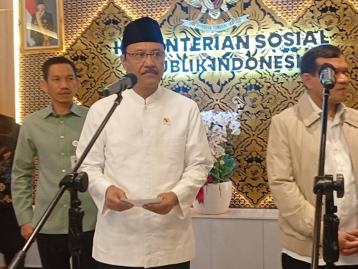 Mensos Lelang 6,2 Kg Emas Rp10,1 Miliar dari Hadiah Tak Diambil