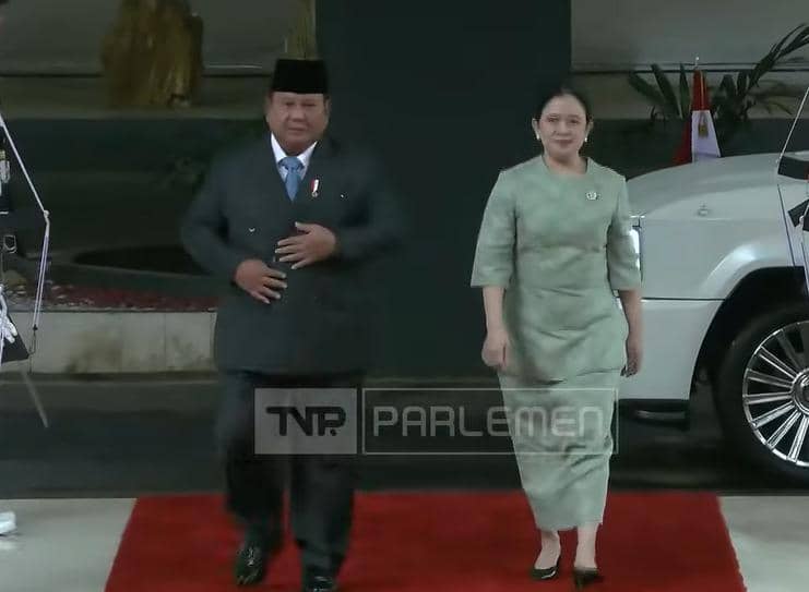 Puan Sambut Kedatangan Prabowo dan Gibran di Gedung DPR