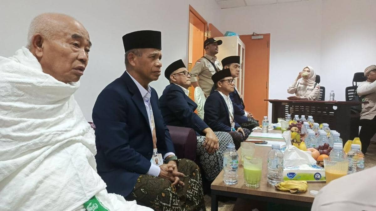 Menhaj Irfan Yusuf Tiba di Jeddah, Pimpin Rombongan Amirul Hajj