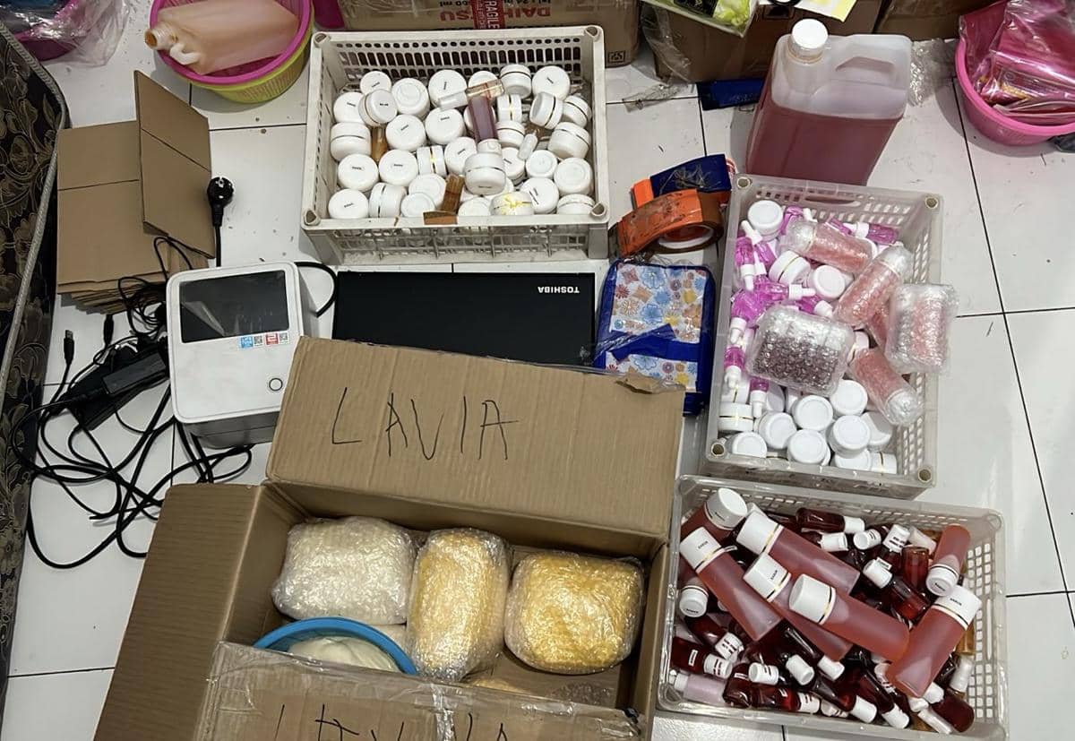 Polri Bongkar Industri Rumahan Kosmetik Ilegal Bermerkuri di Cirebon
