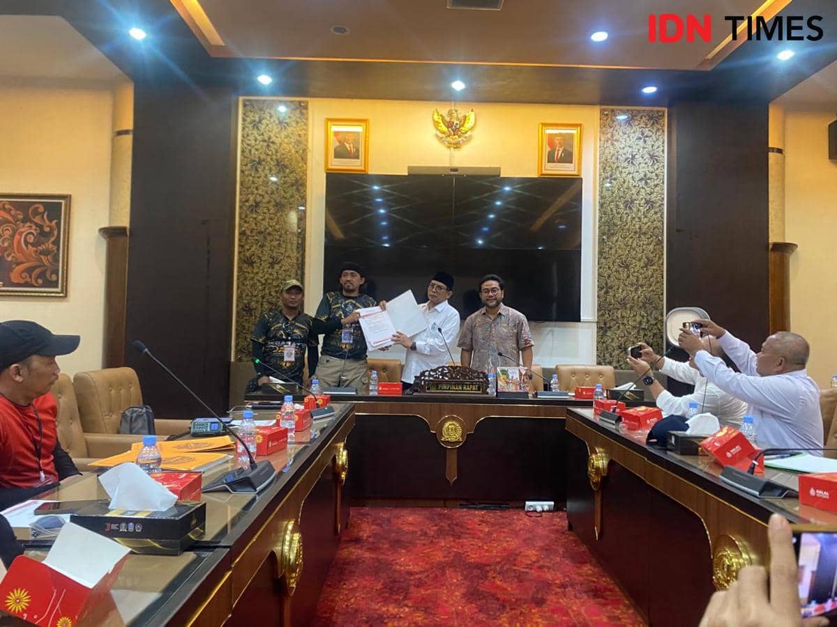 Demo Ojol, DPRD Jatim Kawal RUU Transportasi Online Masuk Prioritas