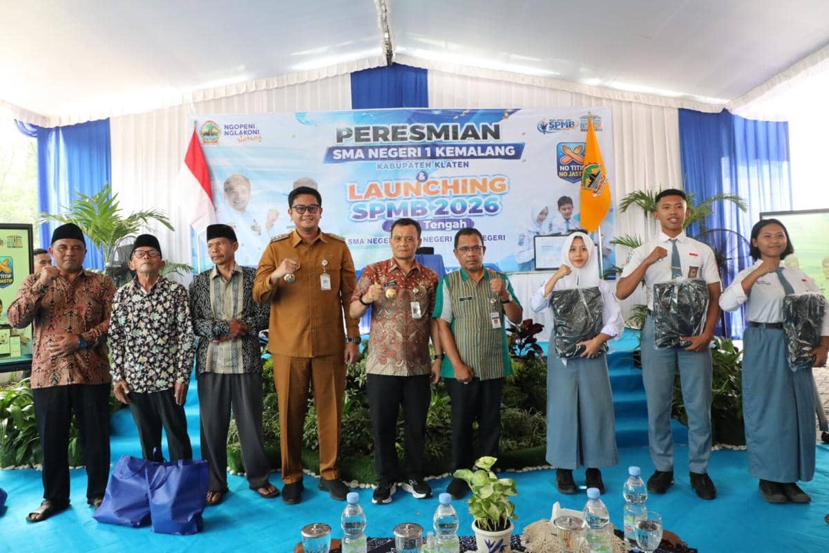 Gubernur Jateng, ahmad Luthfi membuka sistem Penerimaan Murid Baru (SPMB) SMA, SMK, dan SLB Negeri Tahun Ajaran 2026/2027, Selasa (19/5/2026