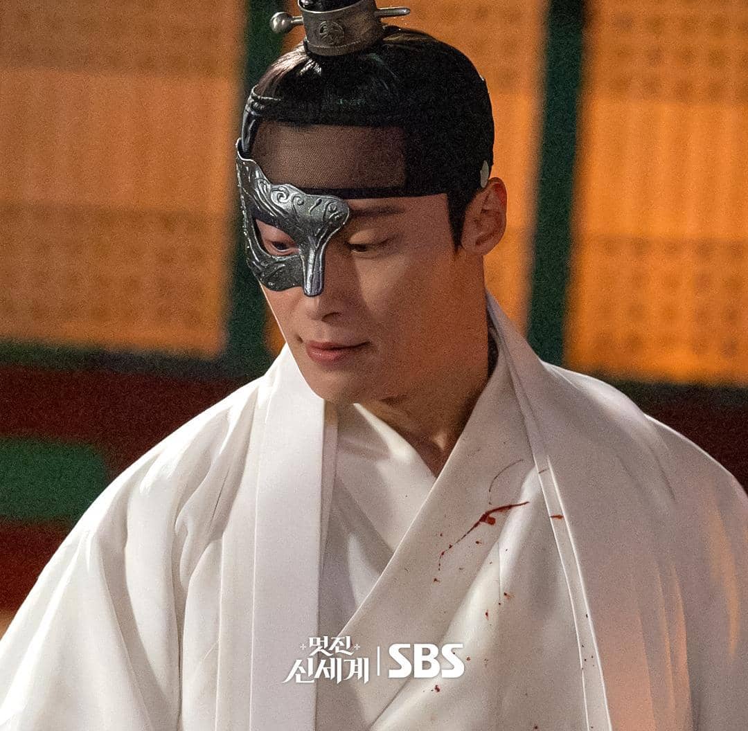 Still Cut karakter Heo Nam Jun di My Royal Nemesis 