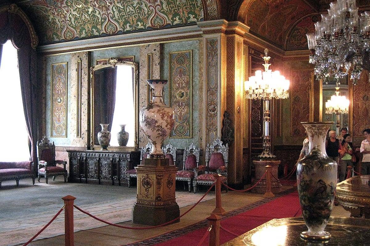 Istana Beylerbeyi, Turki