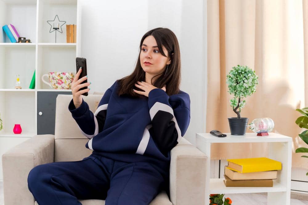 5 Cara Melatih Pikiran agar Gak Mudah Menghakimi Hidup Orang