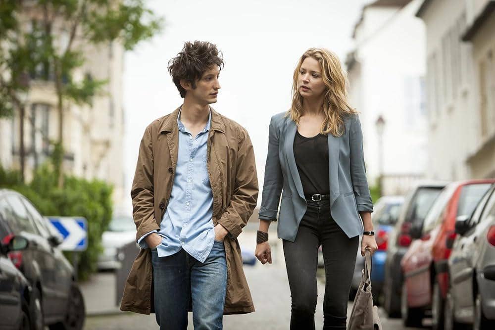 Virginie Efira (kanan) dalam film It Boy