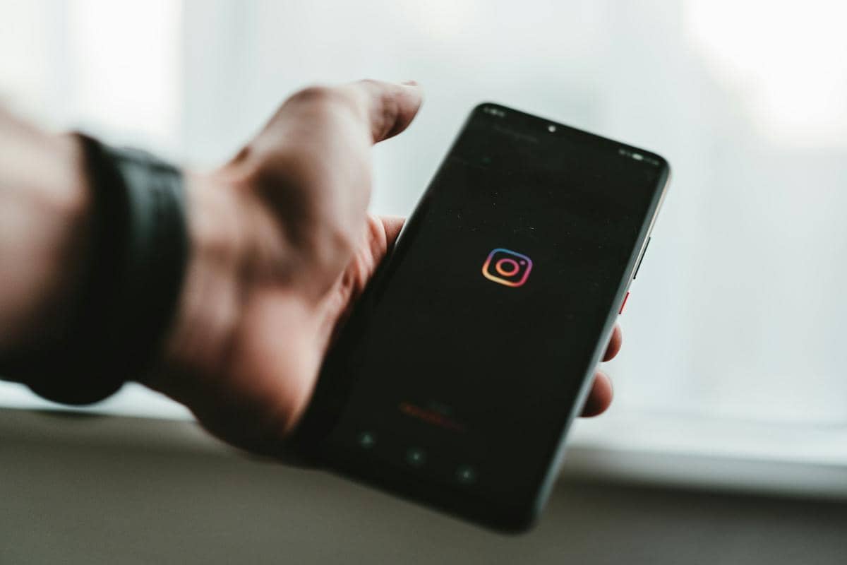 ilustrasi Instagram
