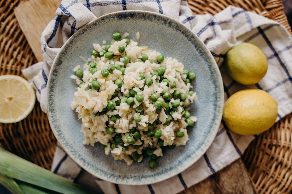 ilustrasi risotto dengan kacang polong