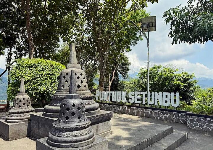 Punthuk Setumbu, Magelang