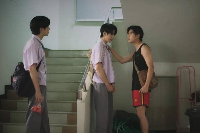 cuplikan drama Weirdo-101