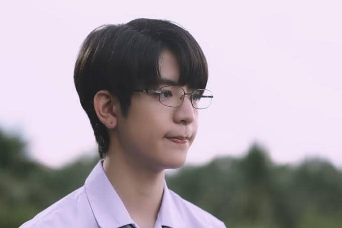 cuplikan drama Weirdo-101