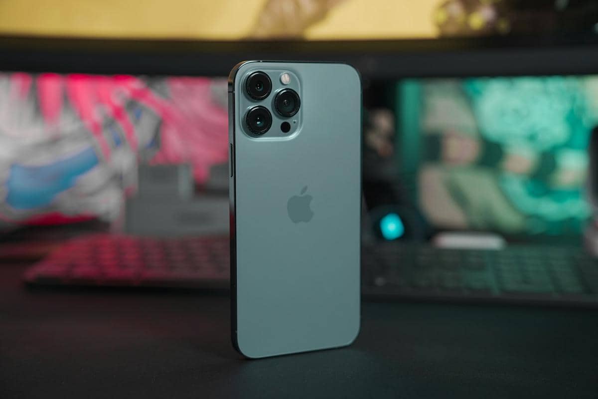 Berapa Penyimpanan yang Ideal Buat iPhone di 2026?