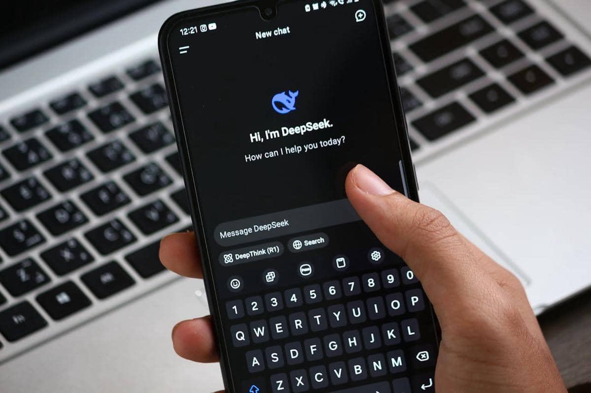 ilustrasi AI, chatbot