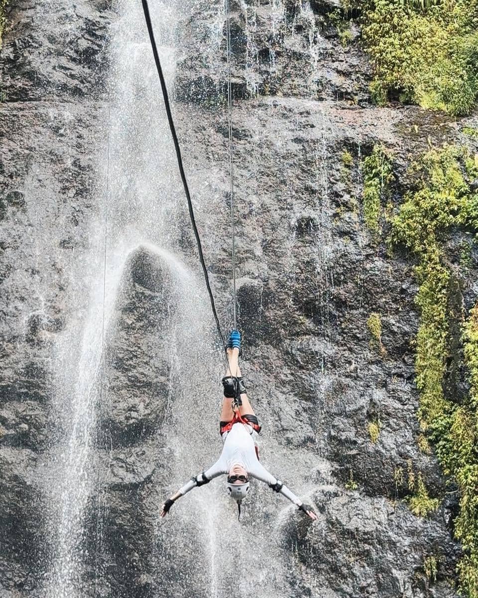 Salshabila Adriani Canyoneering di Curug Kembar