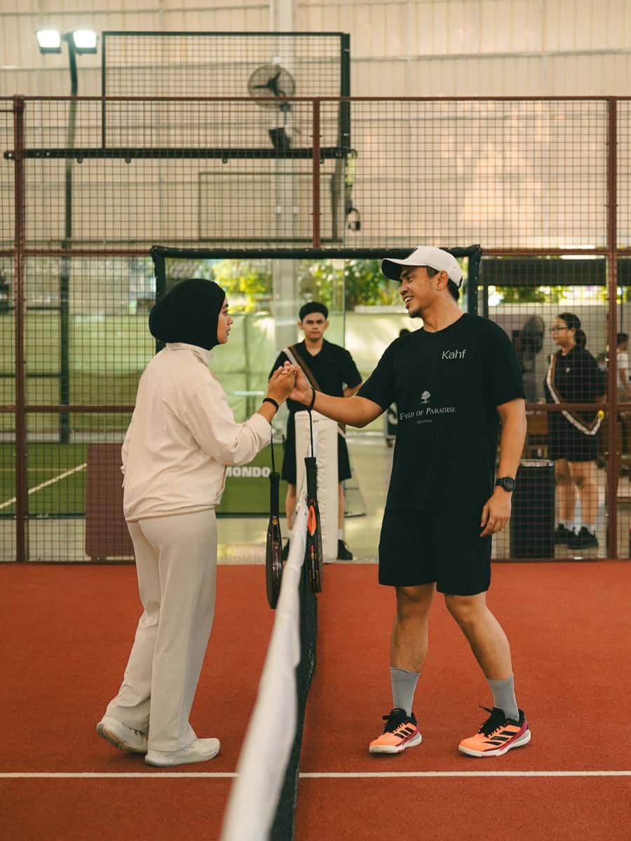 Ayudia Bing Slamet dan Ditto main padel bareng